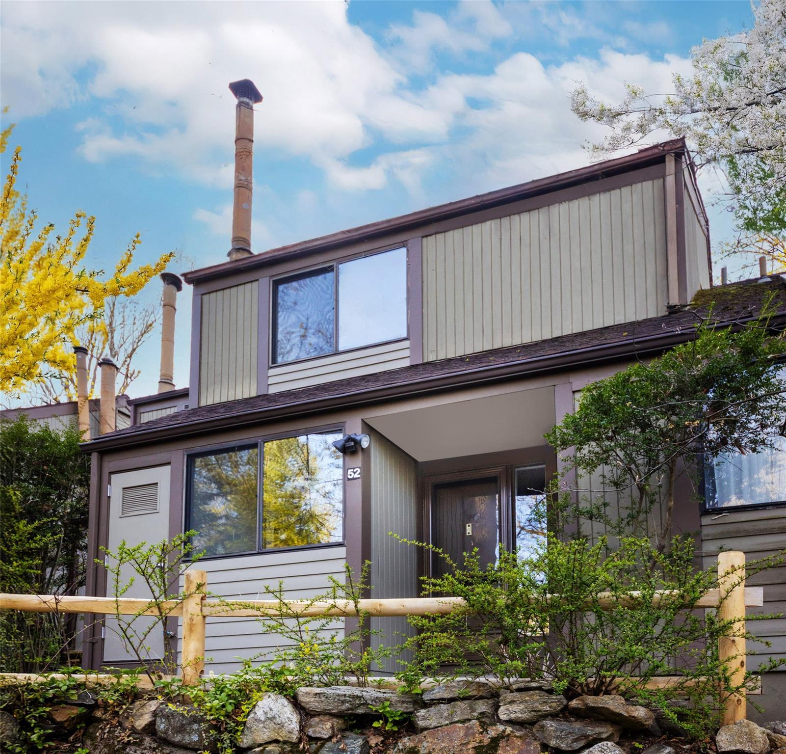 Single Family Round Hill  Westchester County, NY 10522, MLS-851814-30