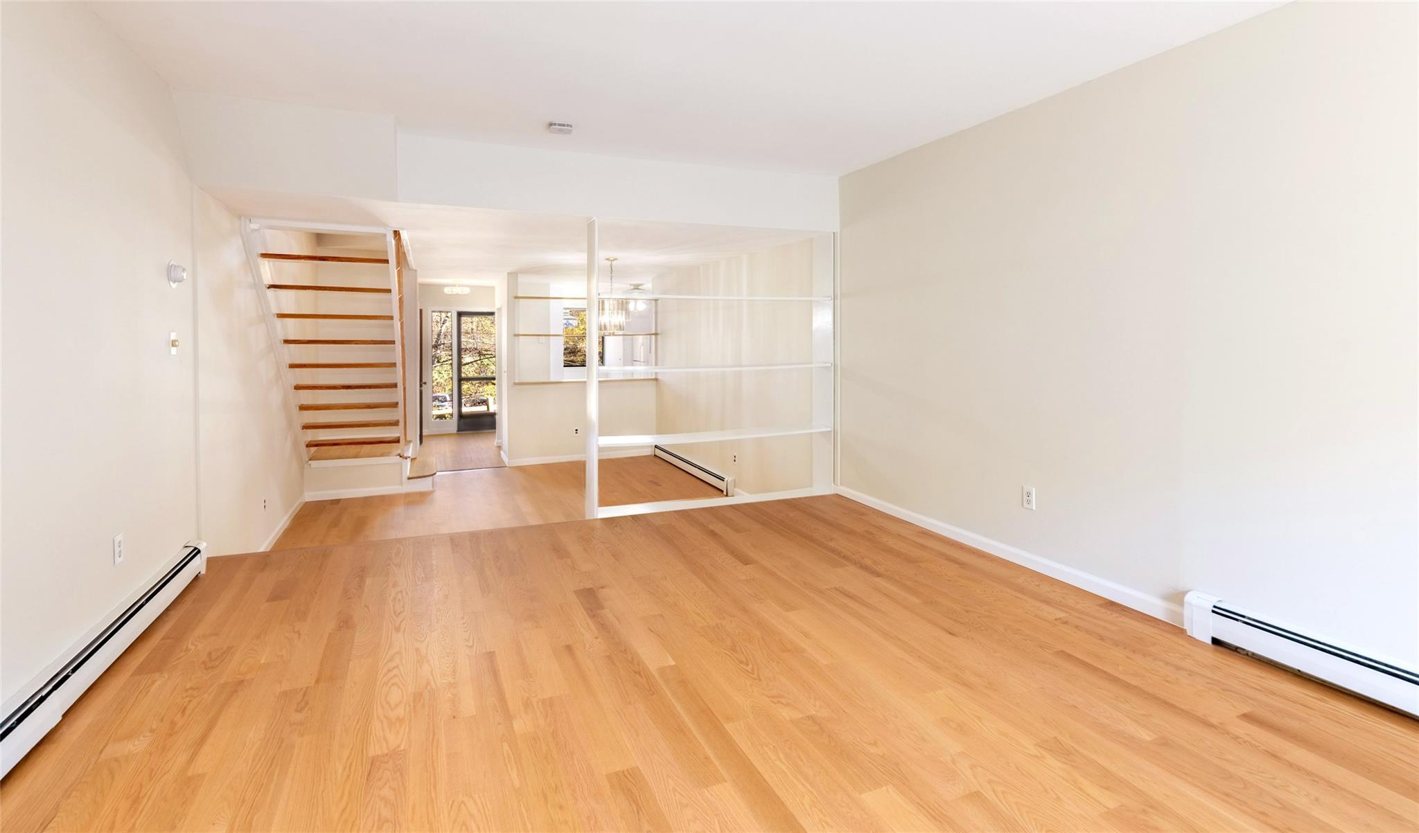 Single Family Round Hill  Westchester County, NY 10522, MLS-851814-9