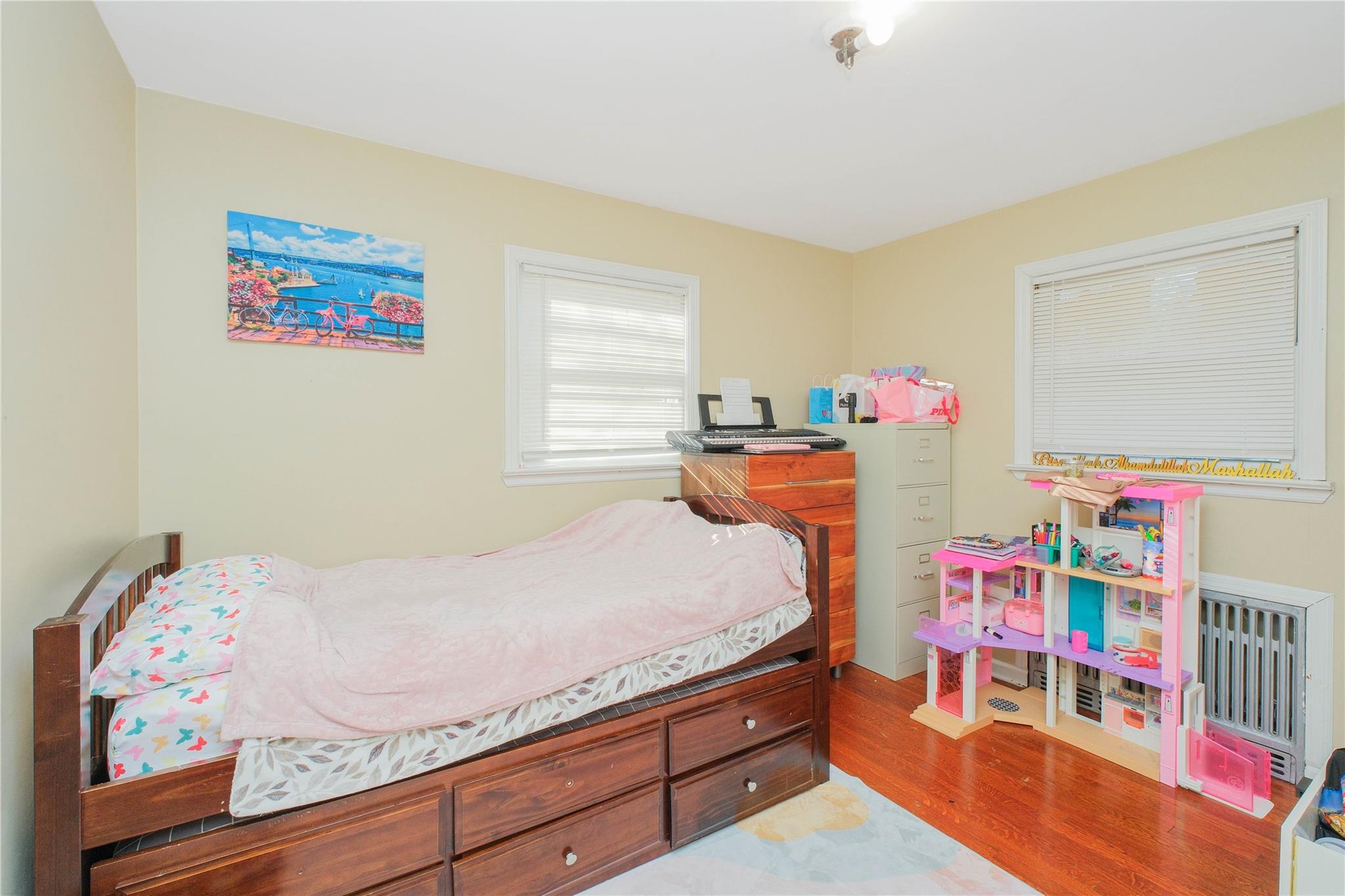 Single Family Alberta  Staten Island, NY 10314, MLS-851820-11