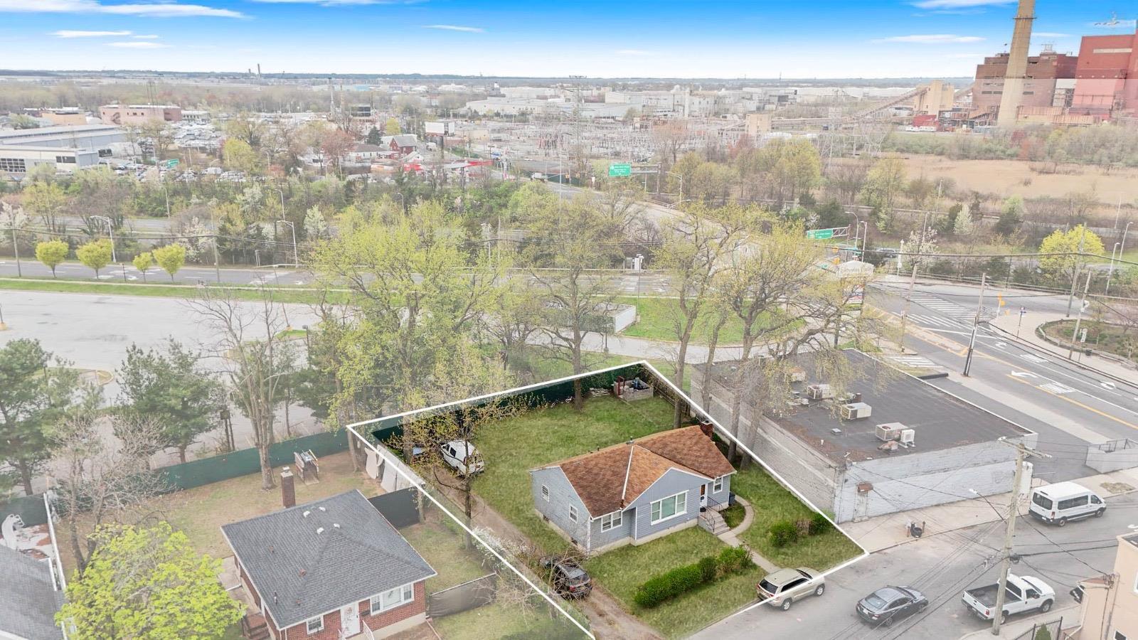 Single Family Alberta  Staten Island, NY 10314, MLS-851820-15