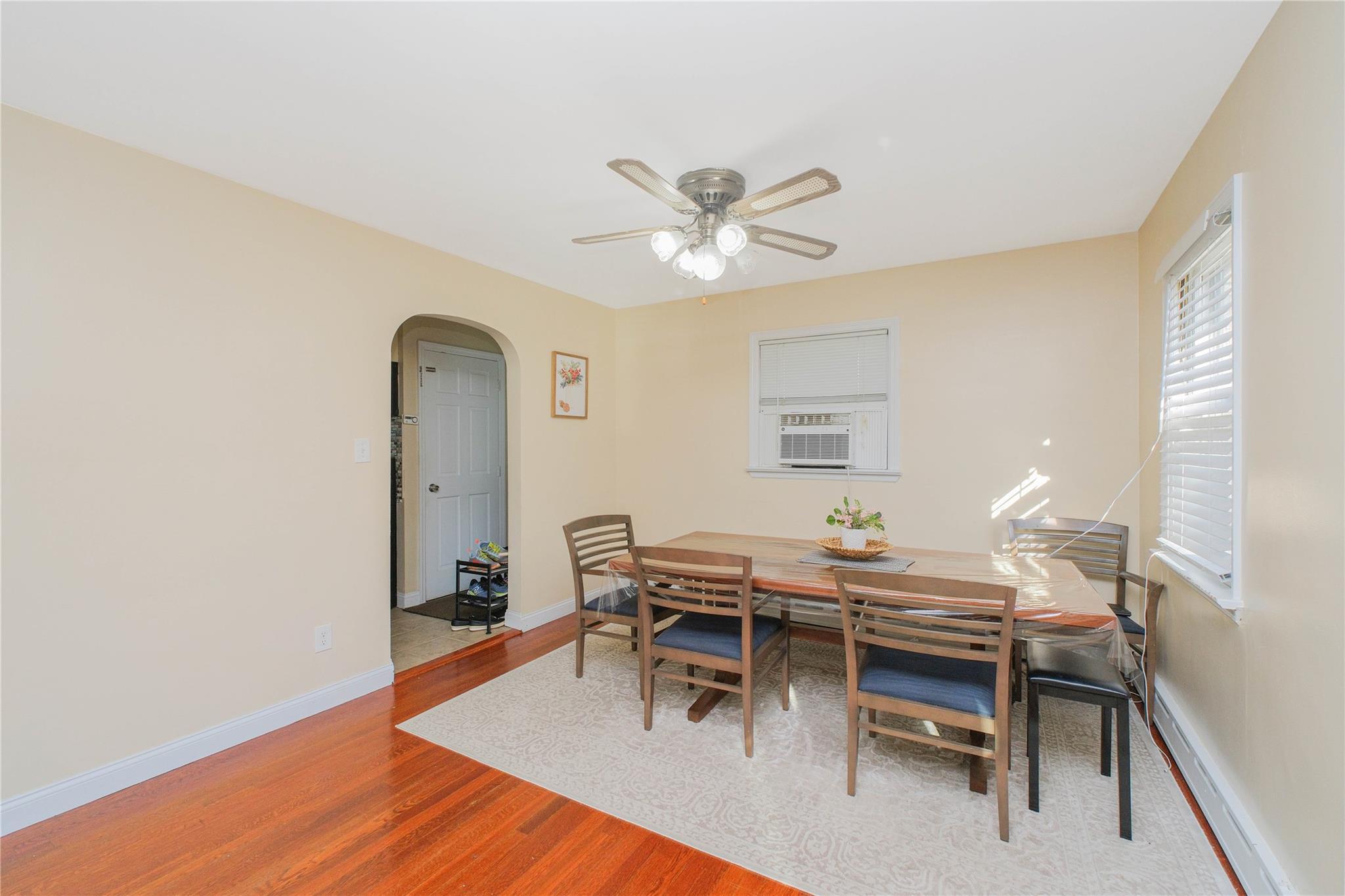 Single Family Alberta  Staten Island, NY 10314, MLS-851820-7