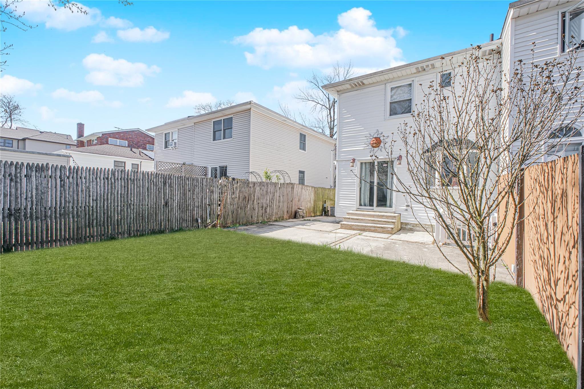 Single Family Vincent Ave  Staten Island, NY 10306, MLS-851823-13