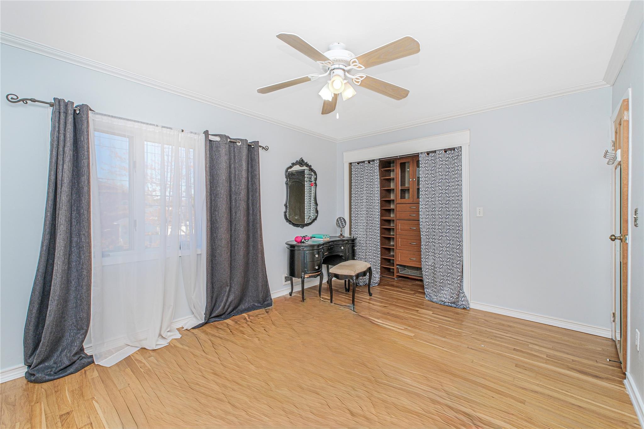 Single Family Vincent Ave  Staten Island, NY 10306, MLS-851823-22