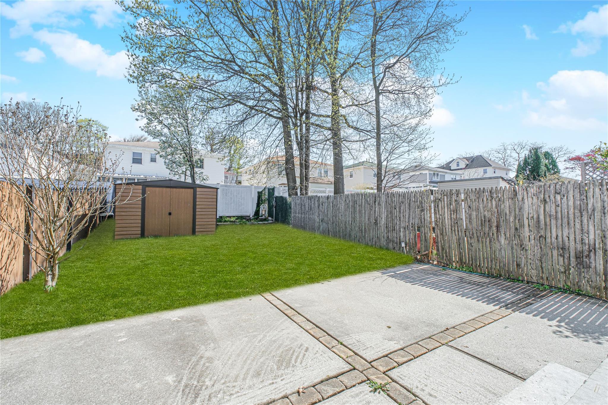Single Family Vincent Ave  Staten Island, NY 10306, MLS-851823-8