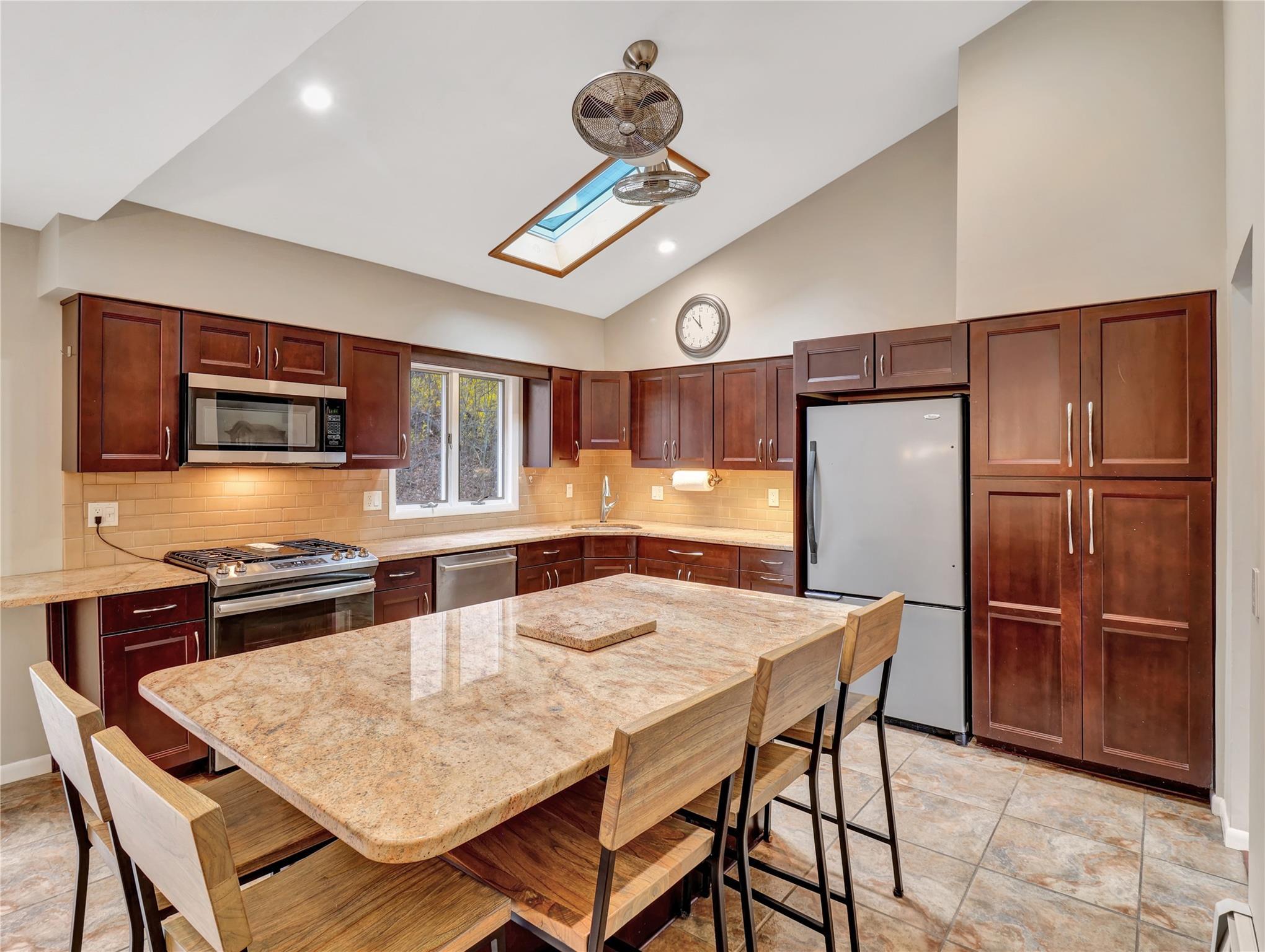 Single Family Farview  Dutchess County, NY 12533, MLS-851827-15