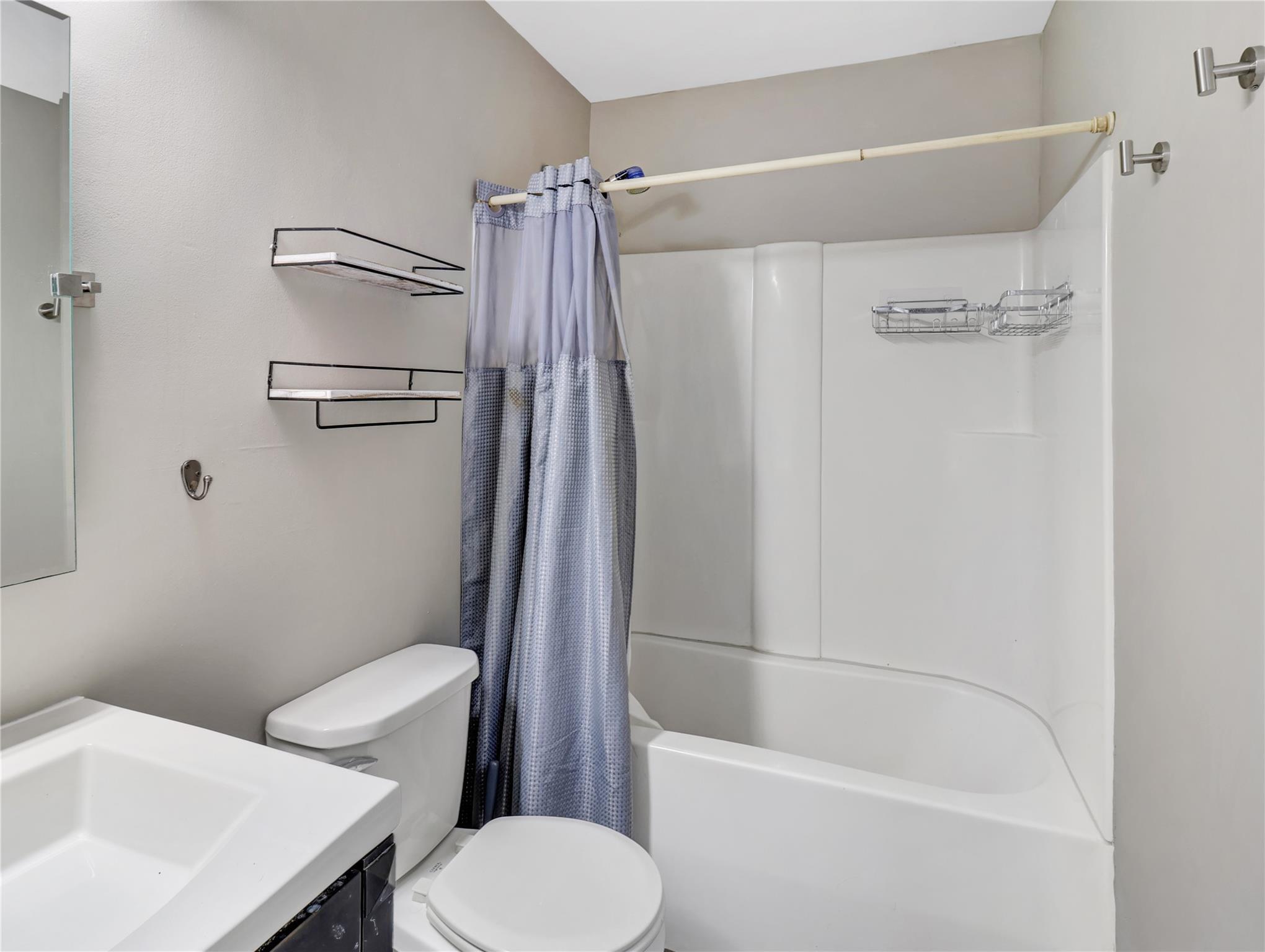 Single Family Farview  Dutchess County, NY 12533, MLS-851827-34