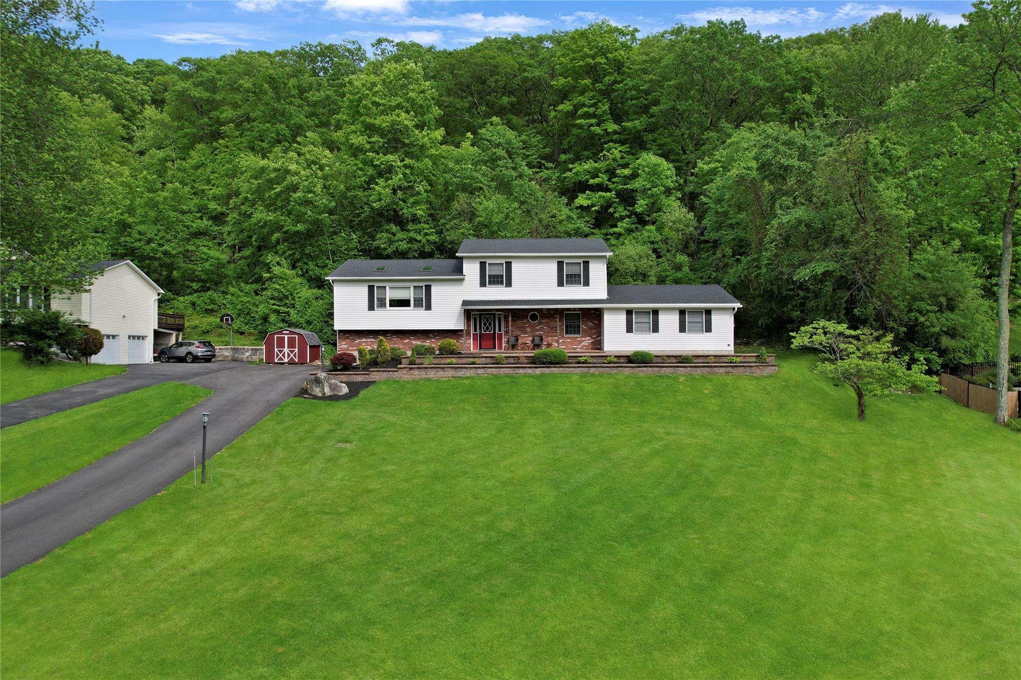 Single Family Farview  Dutchess County, NY 12533, MLS-851827-38