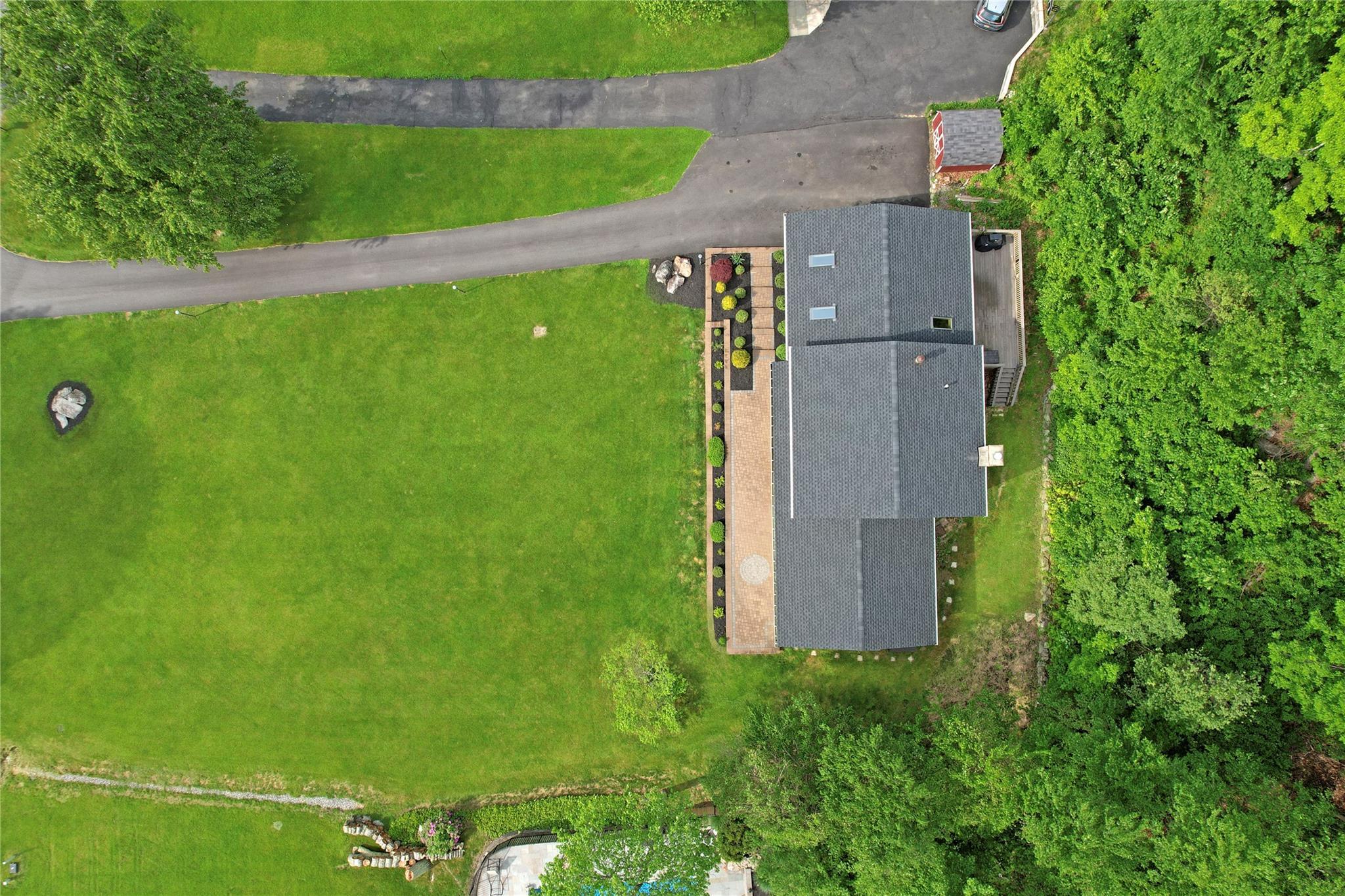 Single Family Farview  Dutchess County, NY 12533, MLS-851827-40