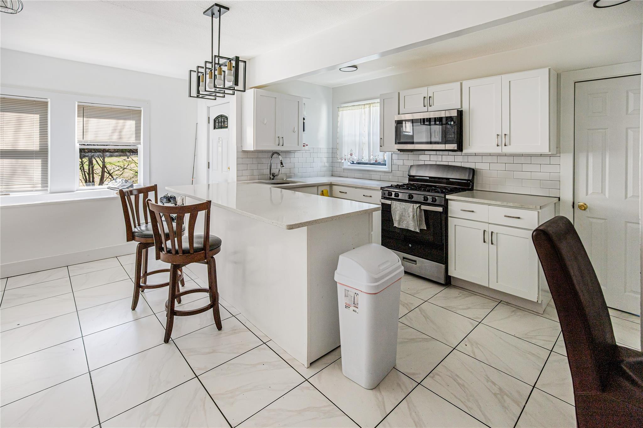 Single Family Cragmere  Rockland County, NY 10901, MLS-851830-10