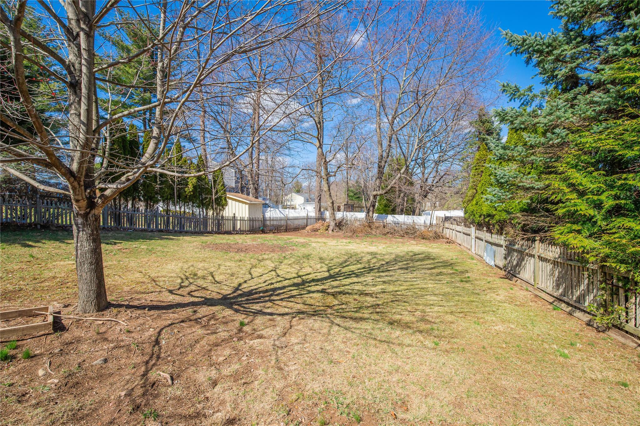 Single Family Cragmere  Rockland County, NY 10901, MLS-851830-34