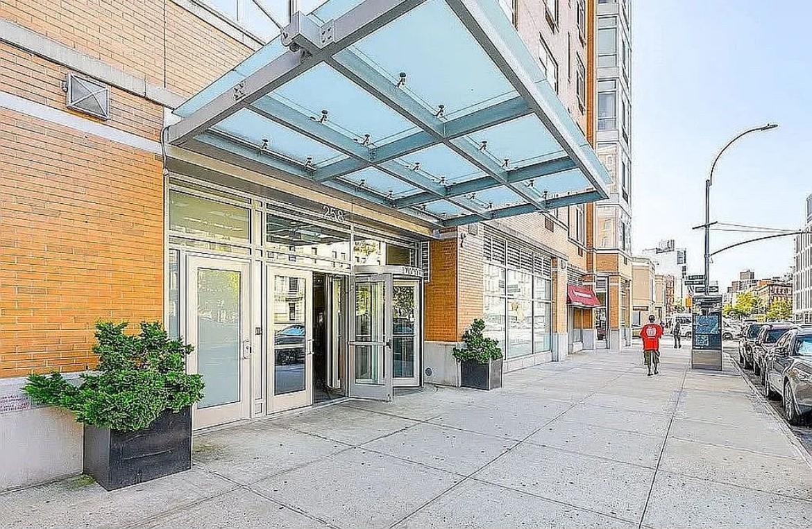Condo Saint Nicholas  Manhattan, NY 10027, MLS-851836-2