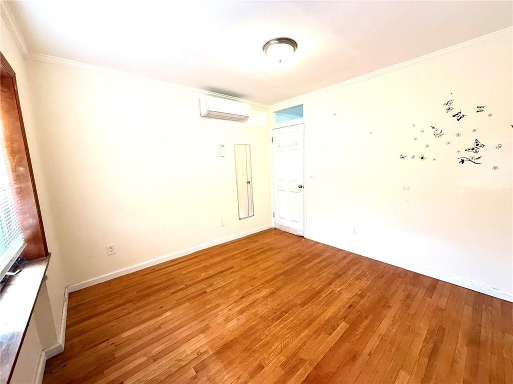 Single Family Brown  Brooklyn, NY 11229, MLS-851843-12
