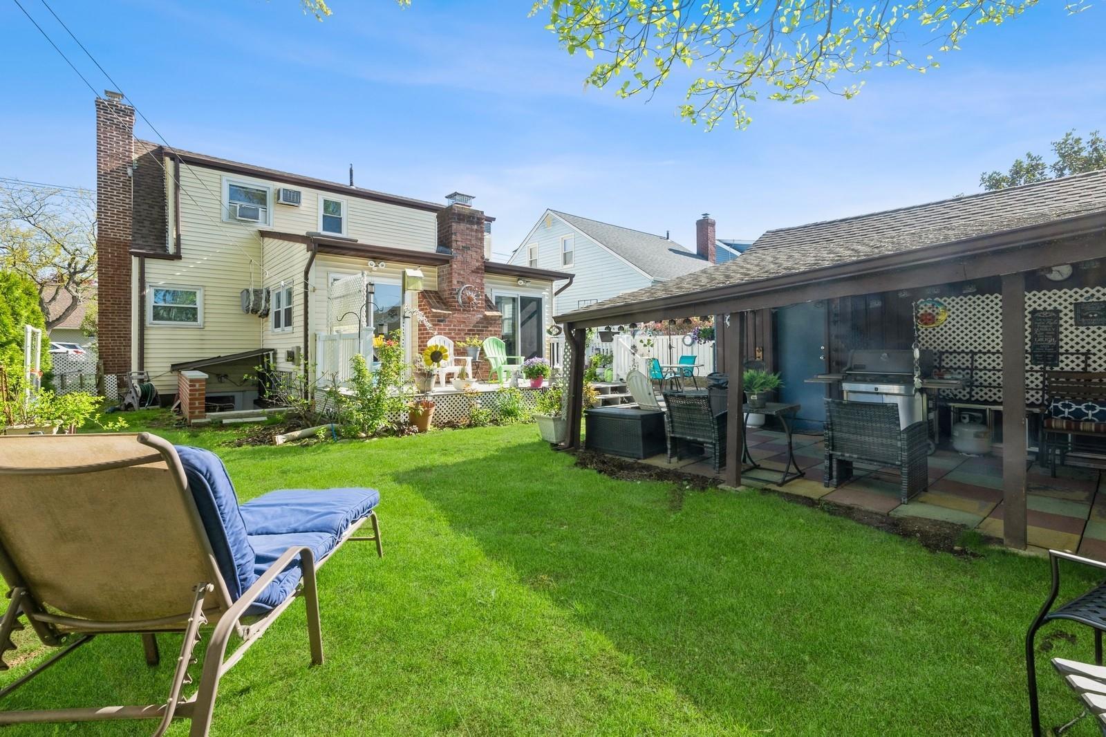 Single Family Webster  Nassau County, NY 11001, MLS-851844-28