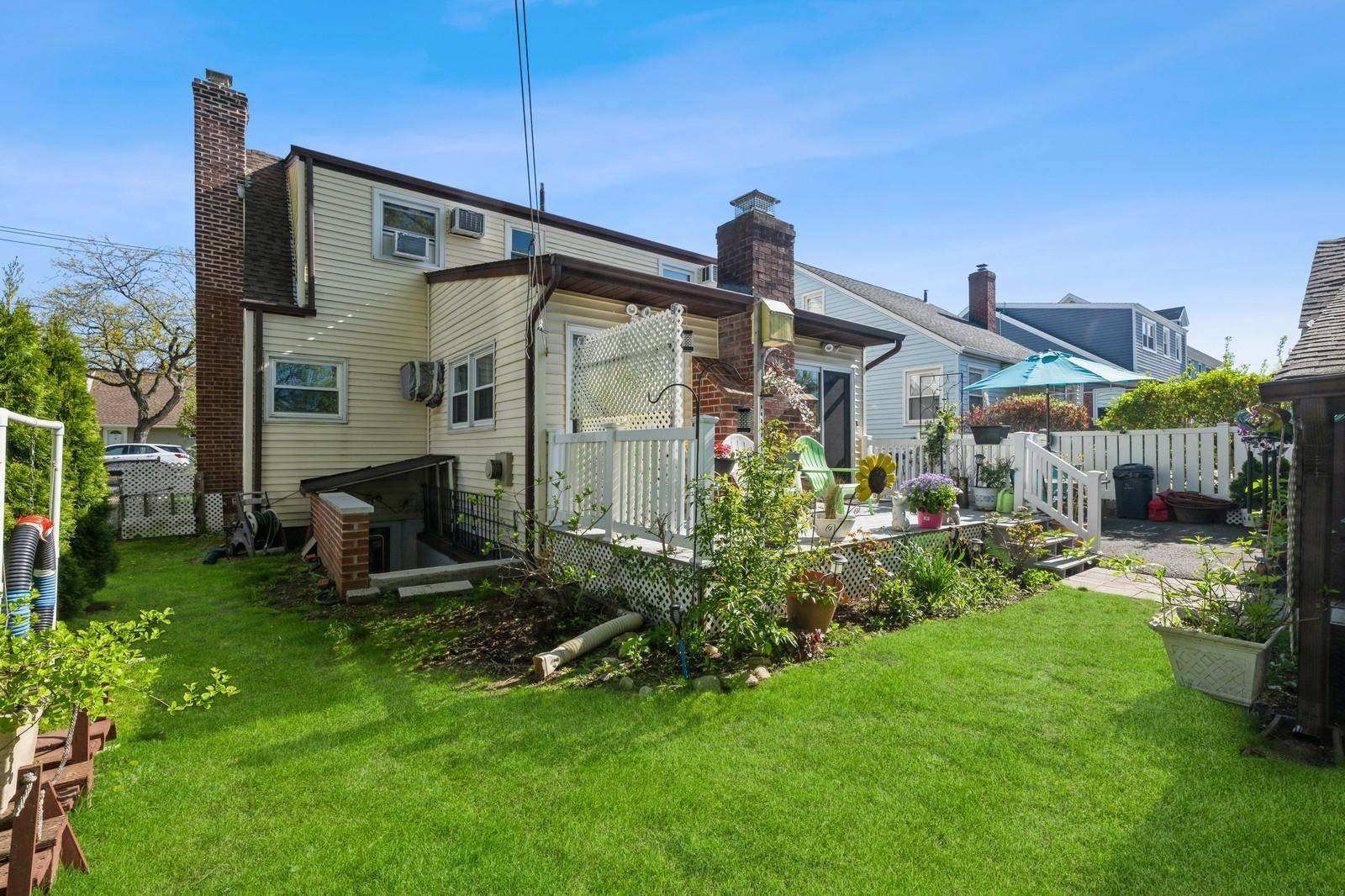 Single Family Webster  Nassau County, NY 11001, MLS-851844-30
