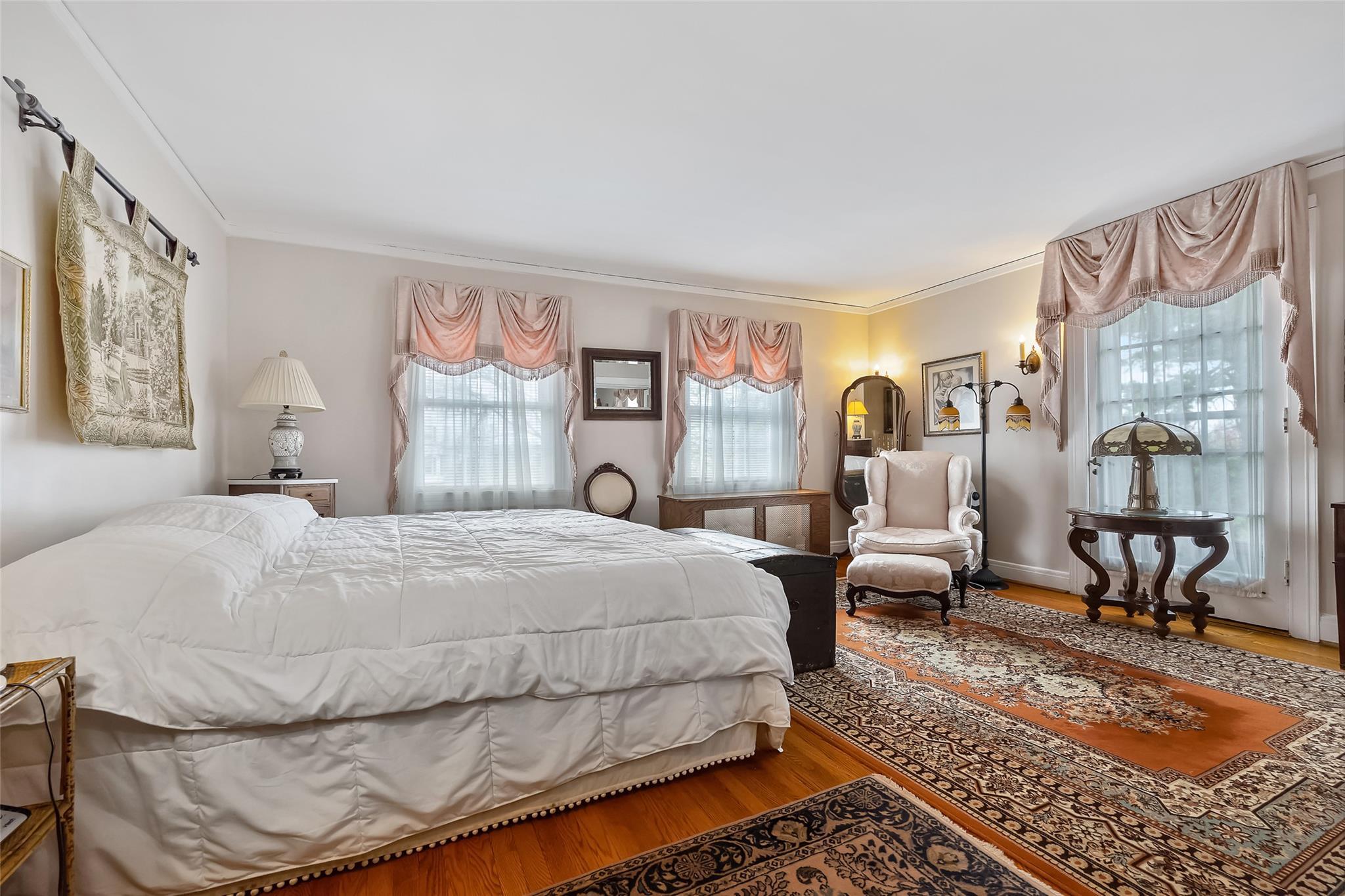Single Family Beverly  Queens, NY 11363, MLS-851850-22