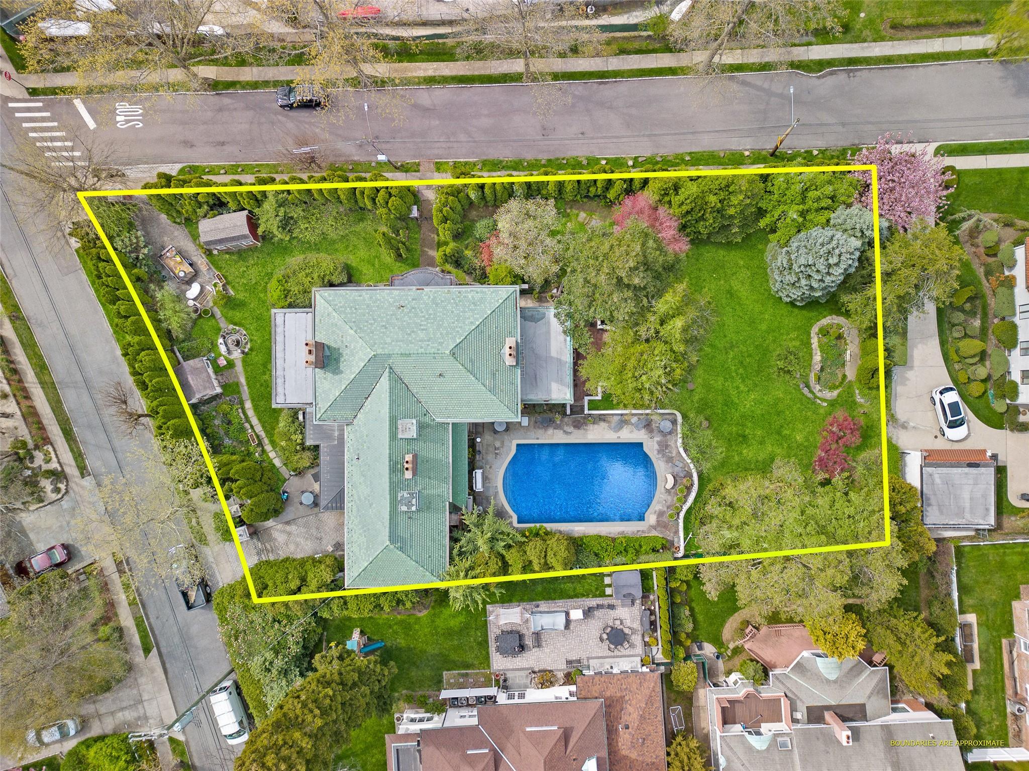 Single Family Beverly  Queens, NY 11363, MLS-851850-44