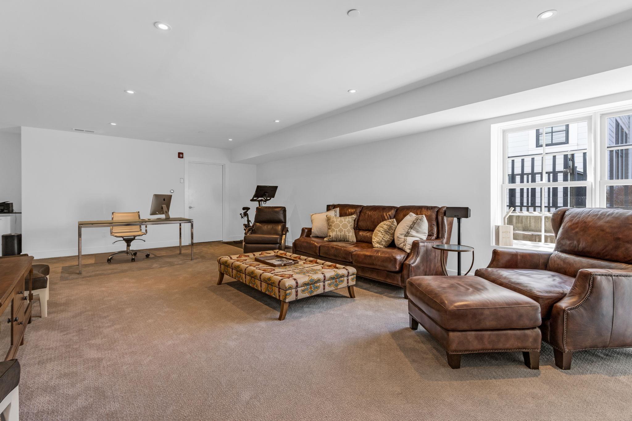 Single Family Honeysuckle  Westchester County, NY 10573, MLS-851861-30