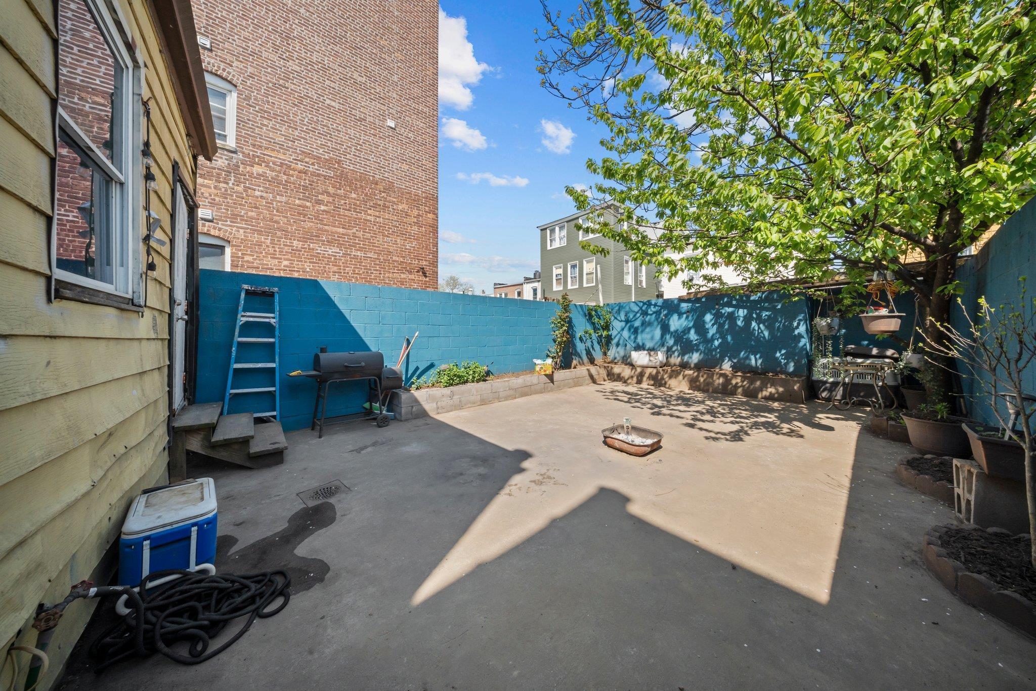 Single Family 104th  Queens, NY 11369, MLS-851864-20