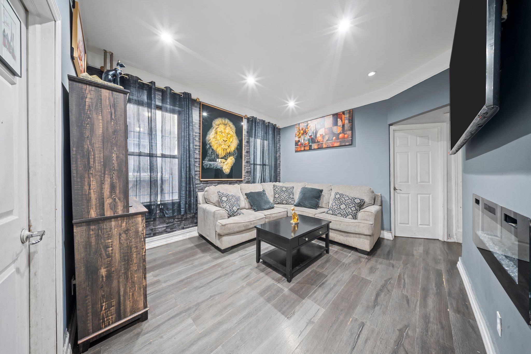 Single Family 104th  Queens, NY 11369, MLS-851864-8