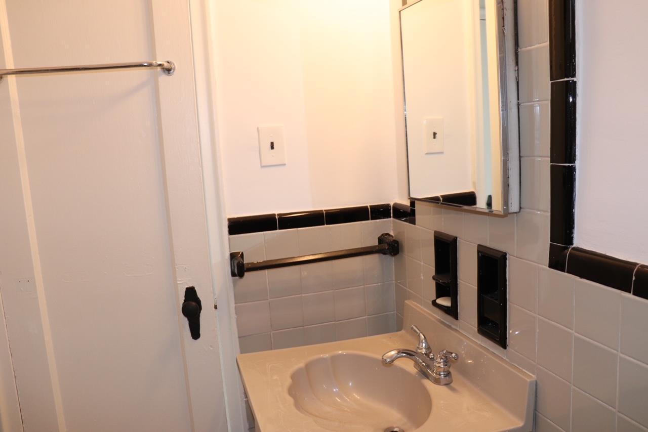 Coop Yellowstone  Queens, NY 11375, MLS-851873-13