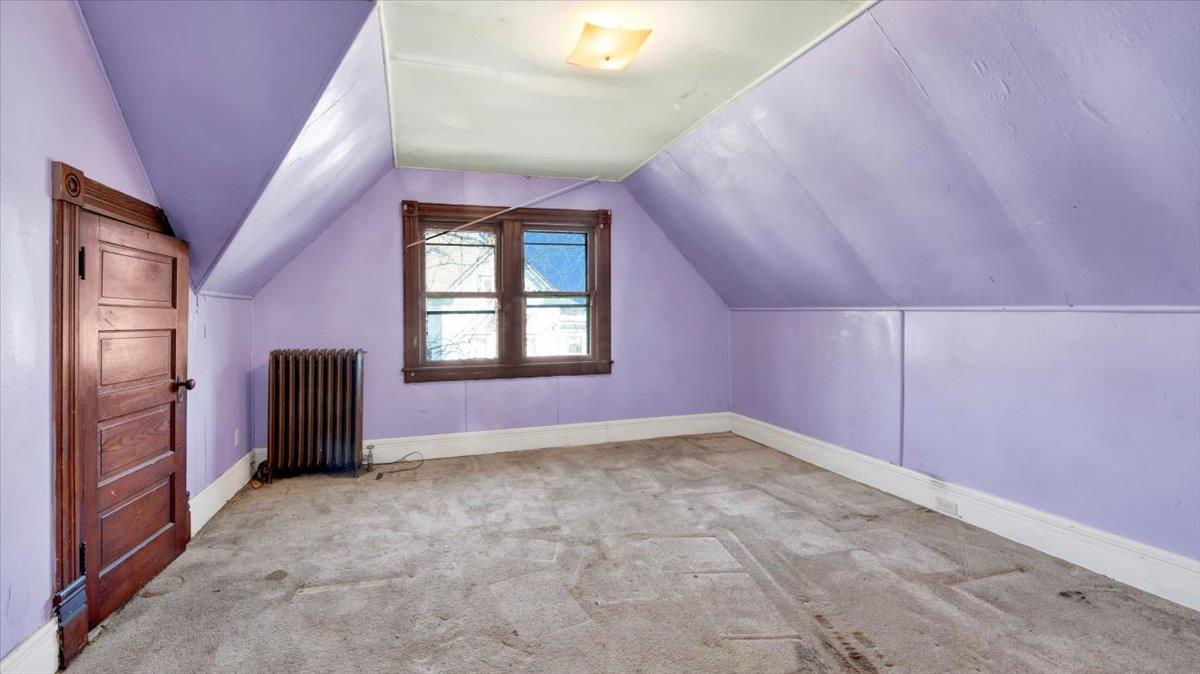 Single Family Hooker  Dutchess County, NY 12601, MLS-851874-20
