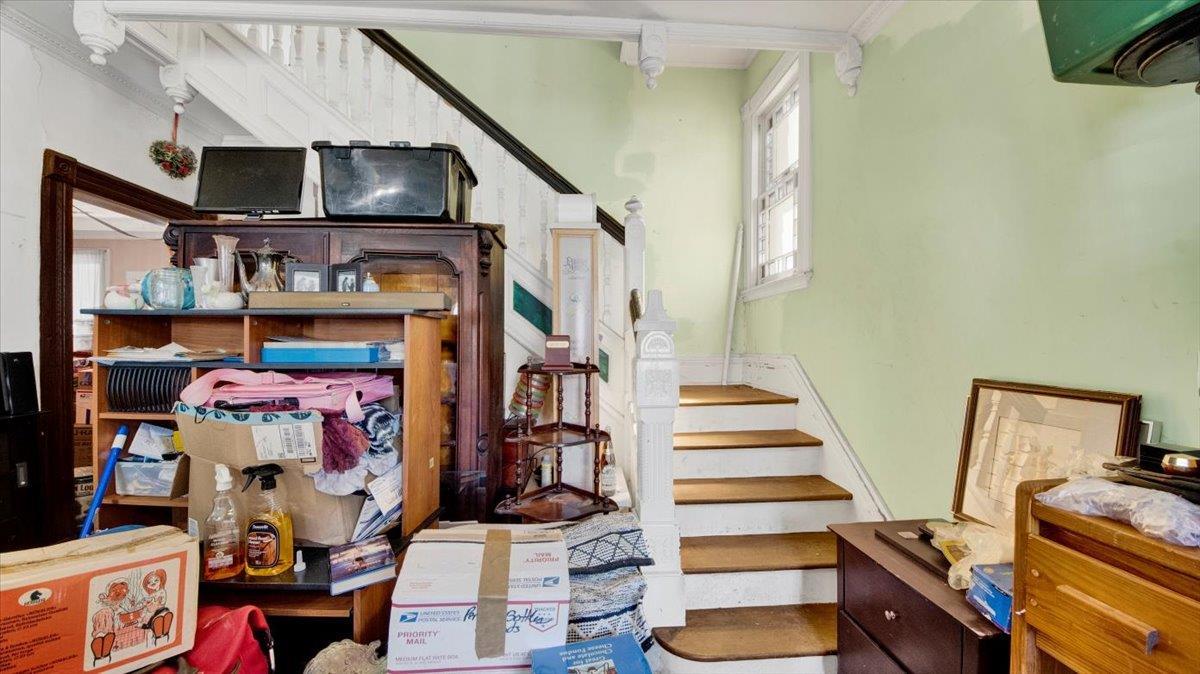 Single Family Hooker  Dutchess County, NY 12601, MLS-851874-33