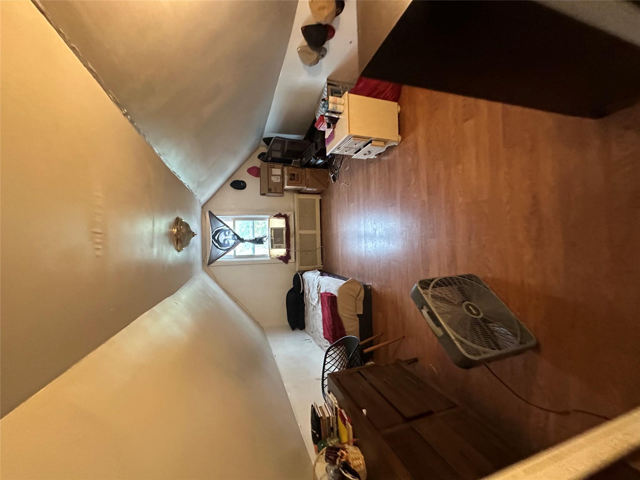 Single Family 80th  Queens, NY 11385, MLS-851875-22