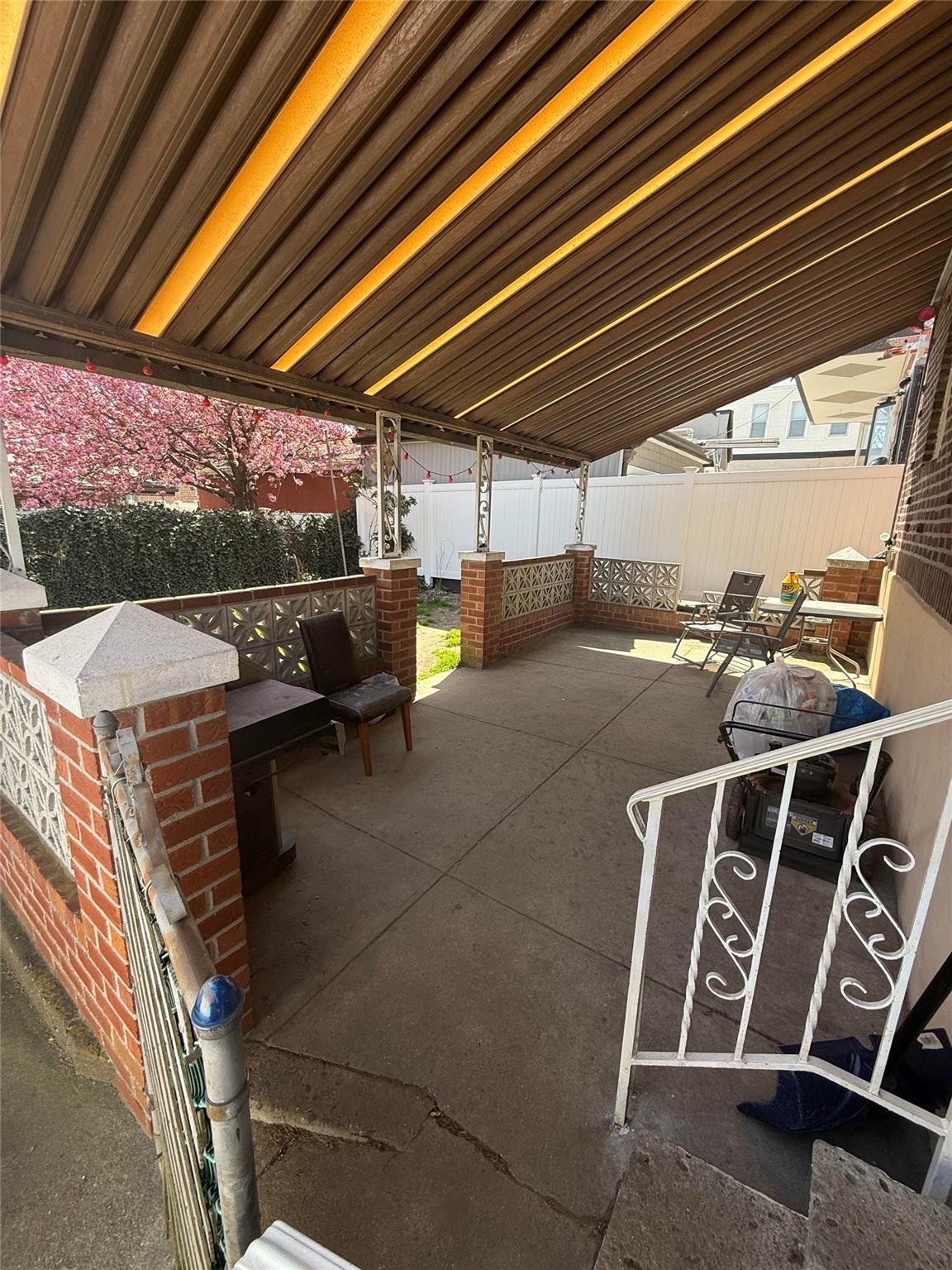 Single Family 80th  Queens, NY 11385, MLS-851875-5