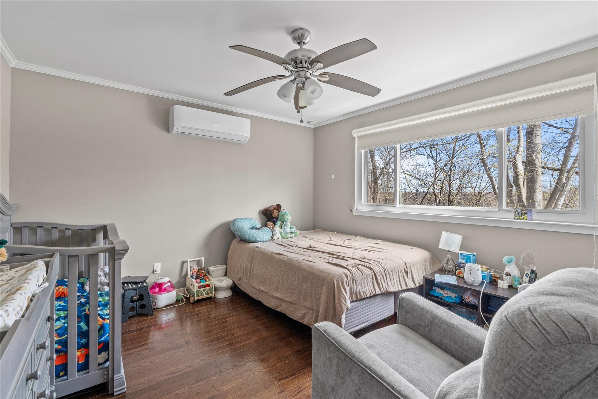 Single Family Round Hill Road  Westchester County, NY 10522, MLS-851878-12
