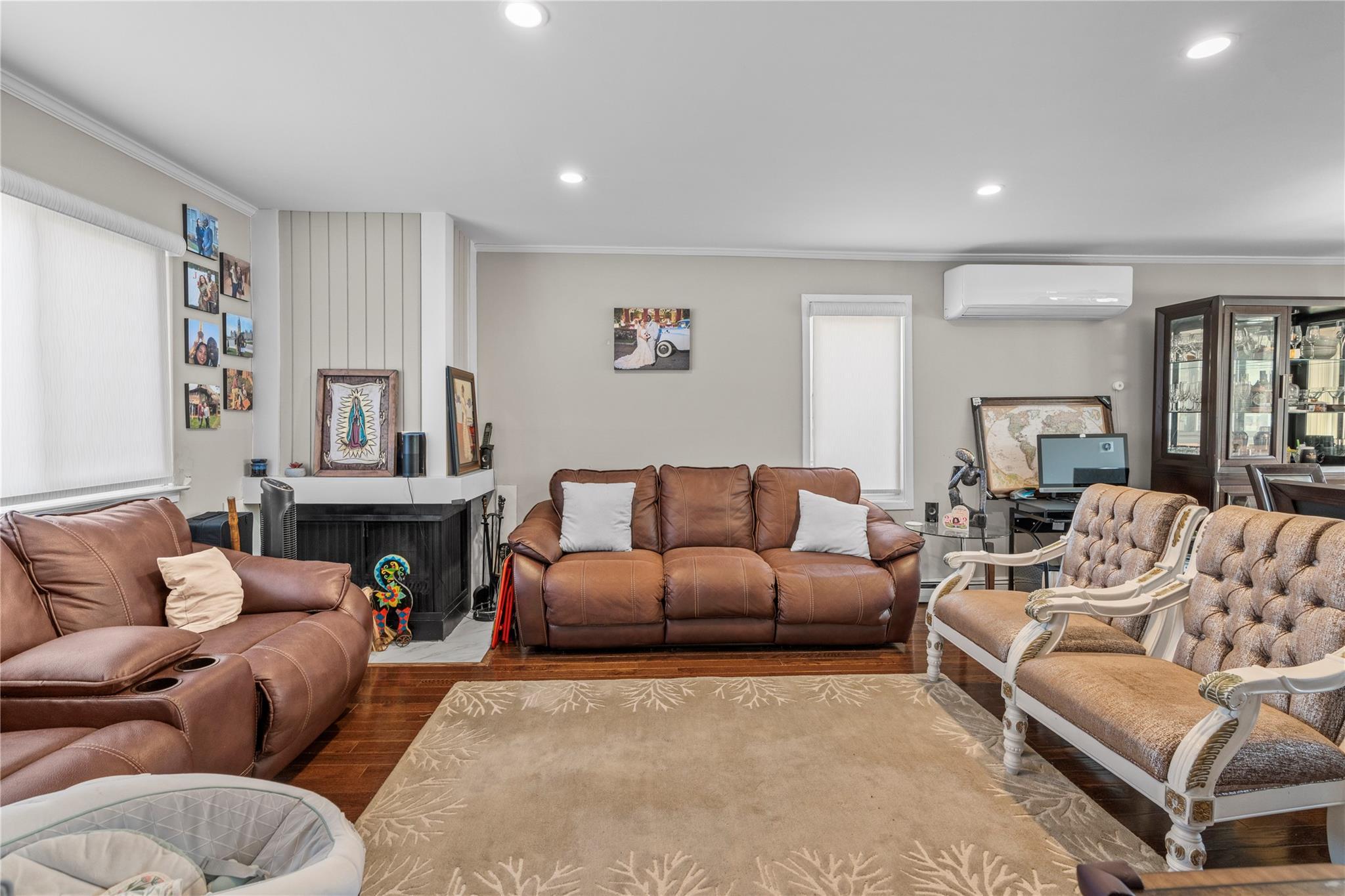 Single Family Round Hill Road  Westchester County, NY 10522, MLS-851878-6