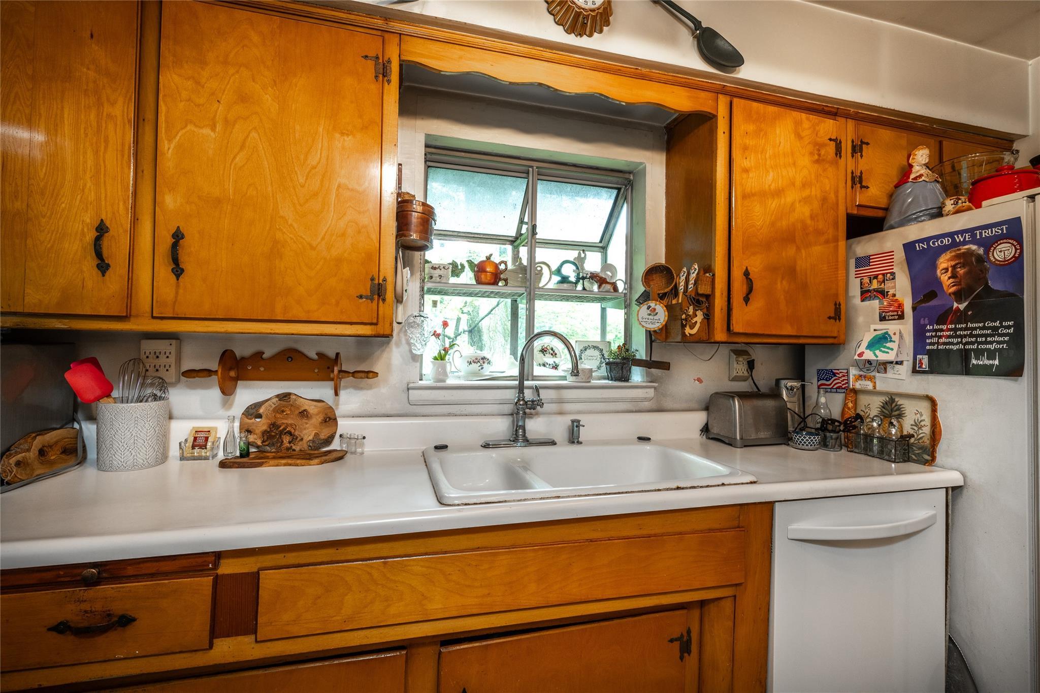 Single Family Briarbrook  Westchester County, NY 10562, MLS-851881-11