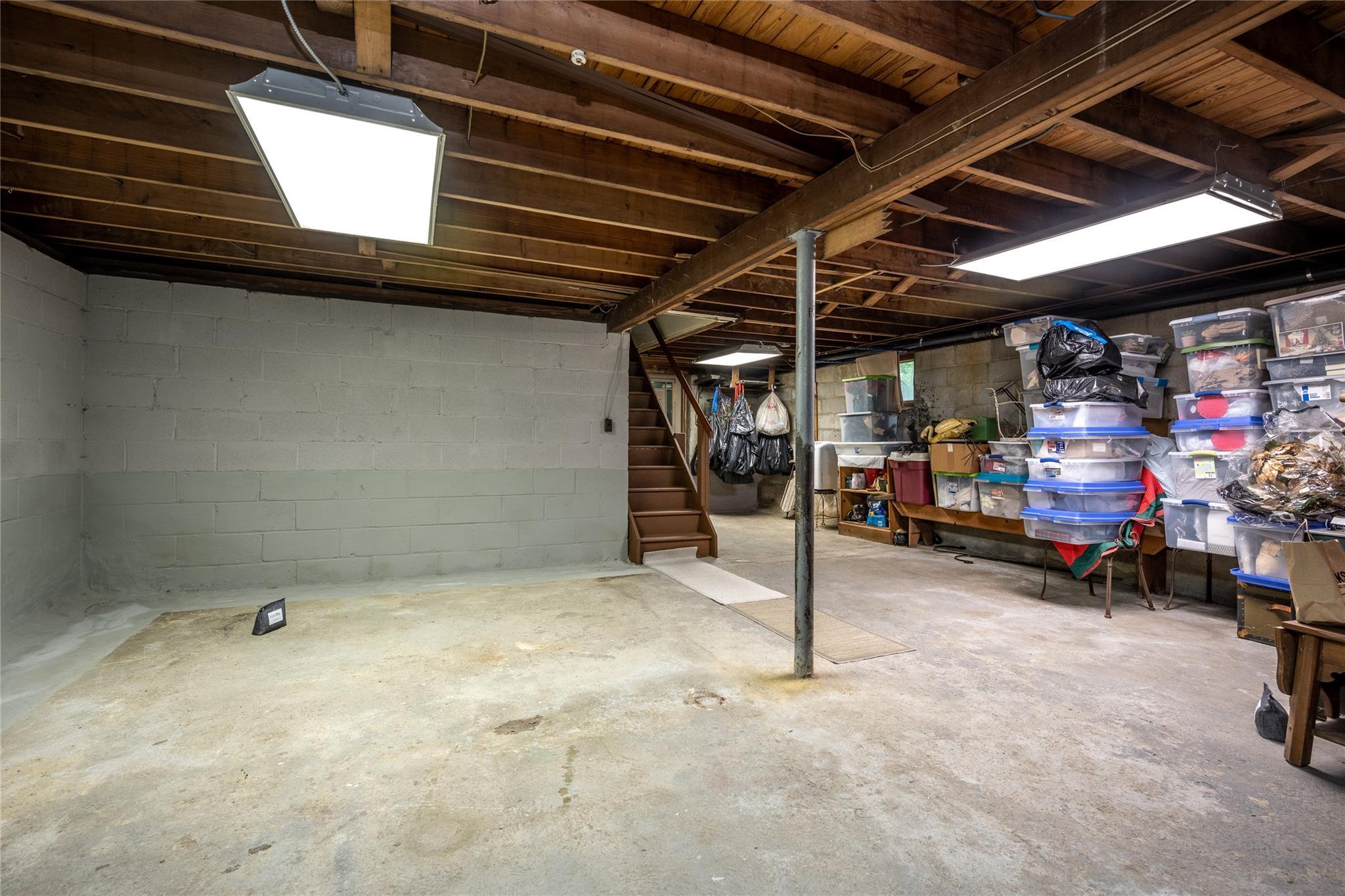 Single Family Briarbrook  Westchester County, NY 10562, MLS-851881-13