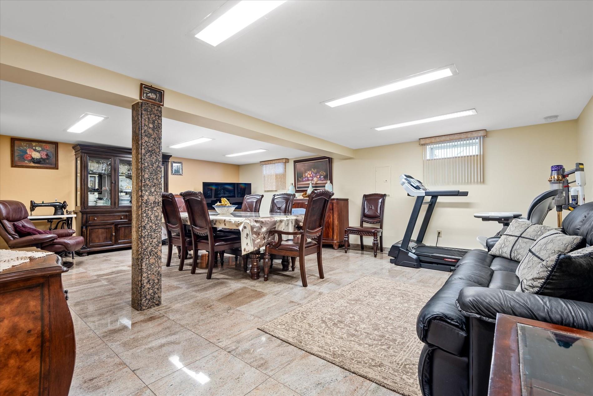 Single Family 85th  Queens, NY 11414, MLS-851894-17