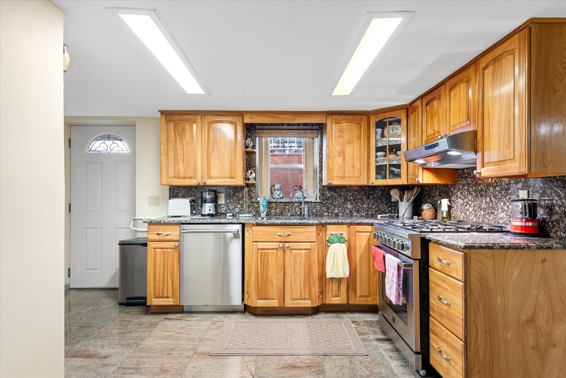 Single Family 85th  Queens, NY 11414, MLS-851894-19