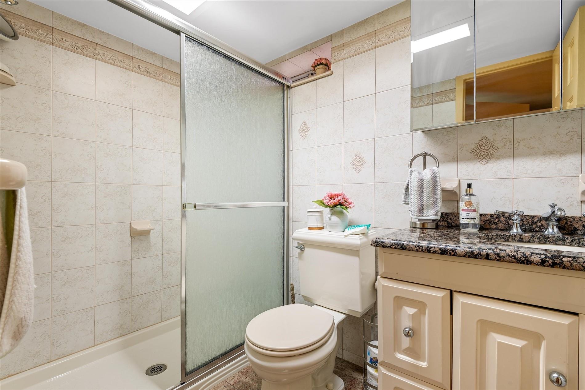Single Family 85th  Queens, NY 11414, MLS-851894-22