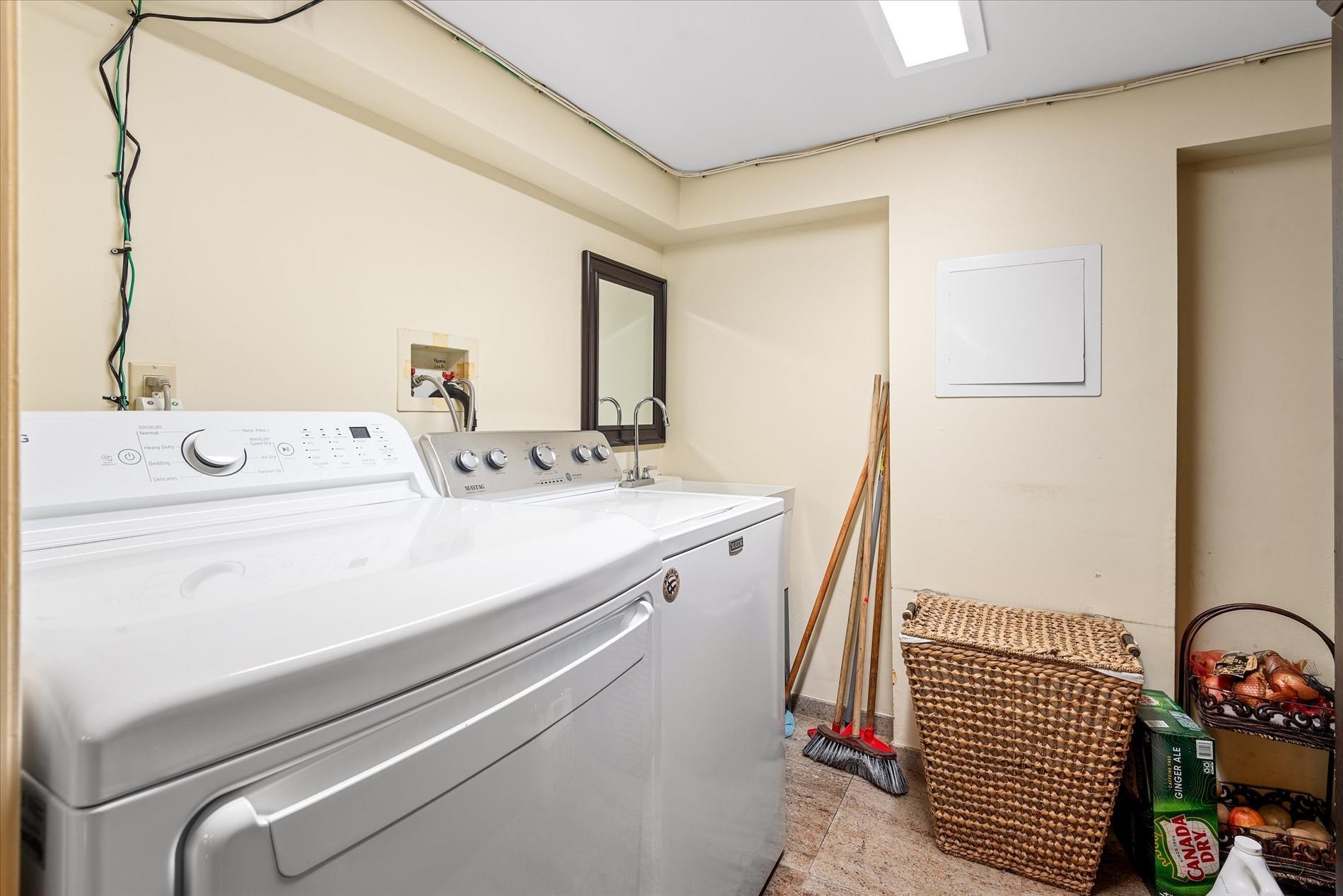 Single Family 85th  Queens, NY 11414, MLS-851894-23