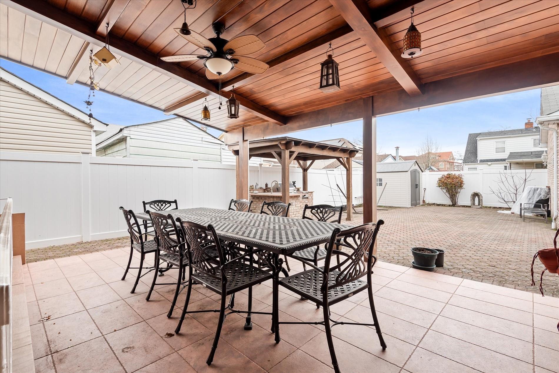 Single Family 85th  Queens, NY 11414, MLS-851894-25