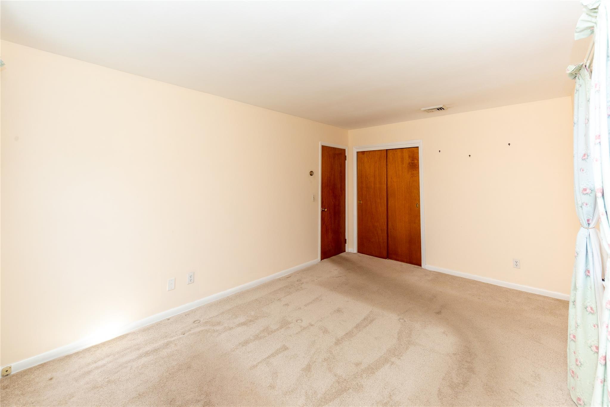 Single Family Lincoln  Dutchess County, NY 12601, MLS-851896-21
