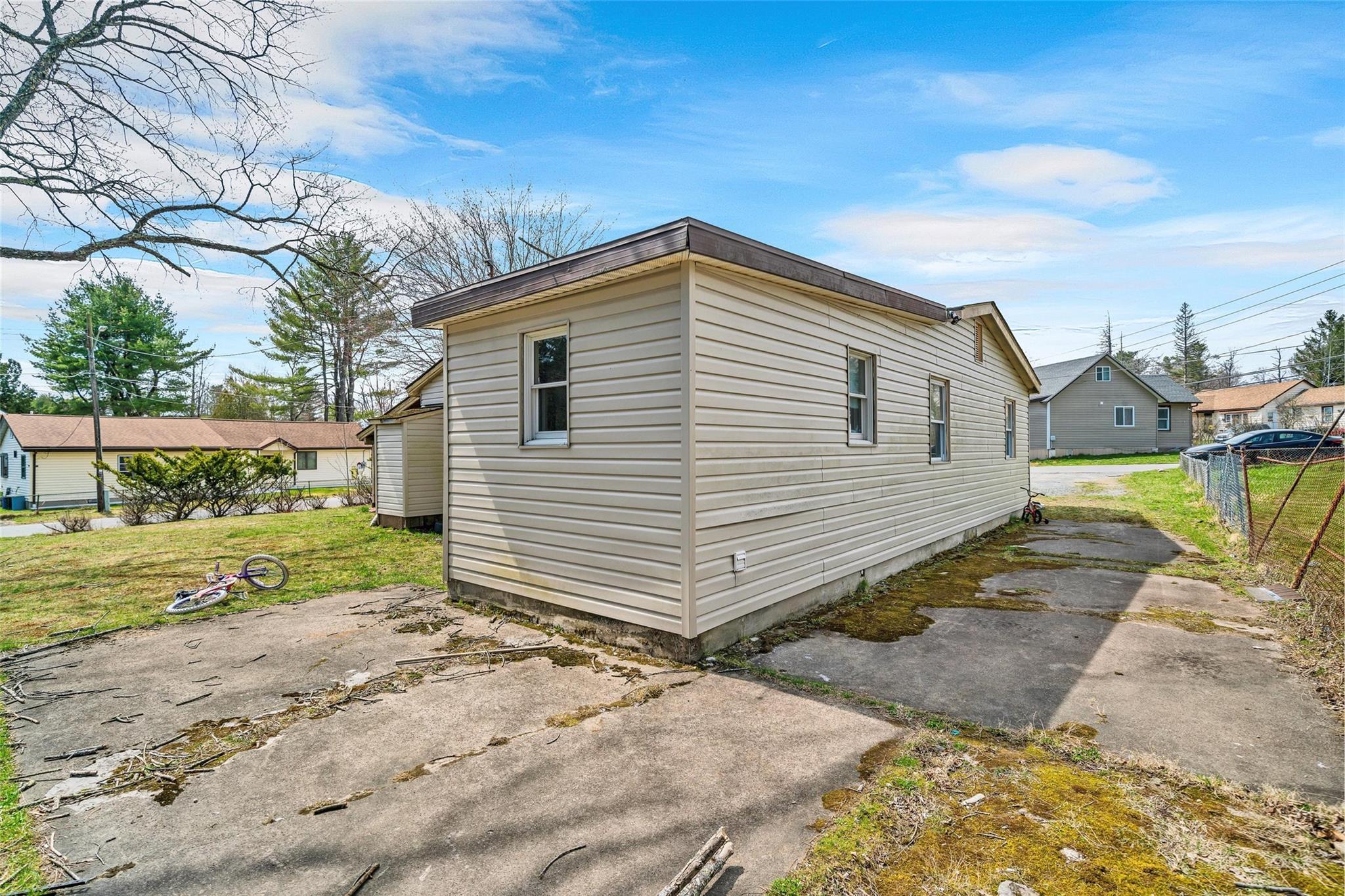 Single Family End  Sullivan County, NY 12733, MLS-851901-18