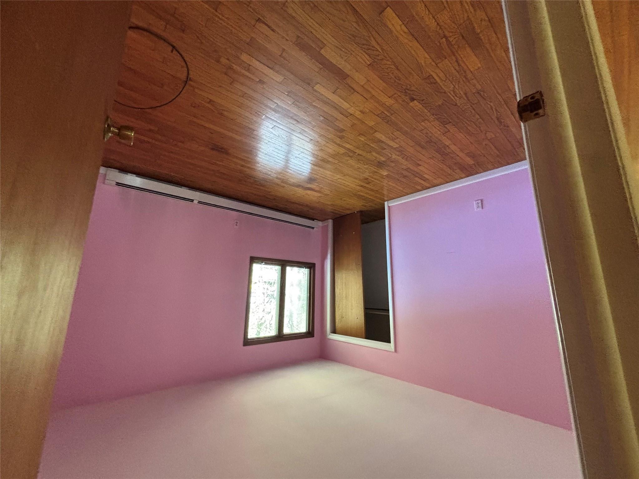 Single Family Gillette  Suffolk County, NY 11705, MLS-851907-11
