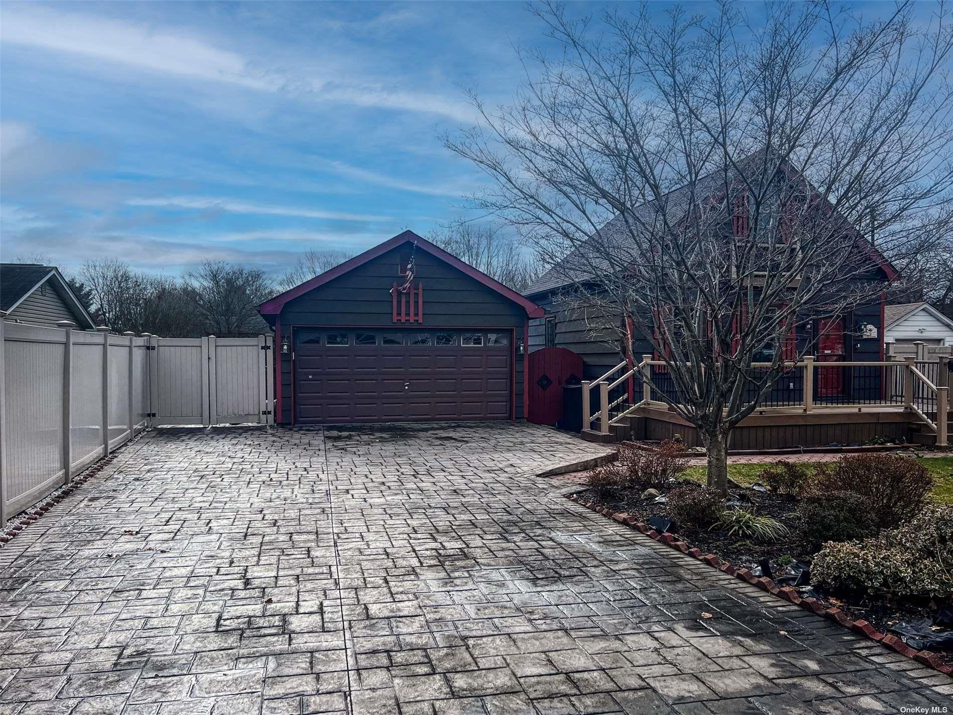 Single Family Reinhart  Suffolk County, NY 11747, MLS-851918-2