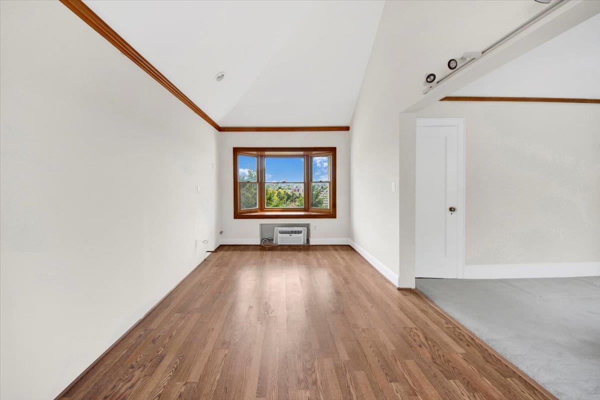 Single Family Pilgrim  Westchester County, NY 10710, MLS-851920-17