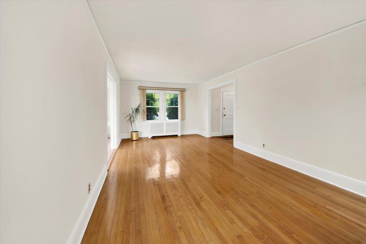 Single Family Pilgrim  Westchester County, NY 10710, MLS-851920-5