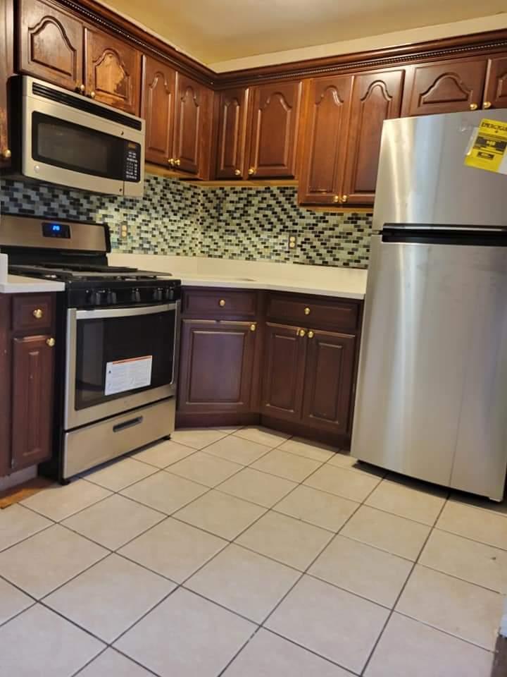 Single Family B 32 Street  Queens, NY 11691, MLS-851923-2