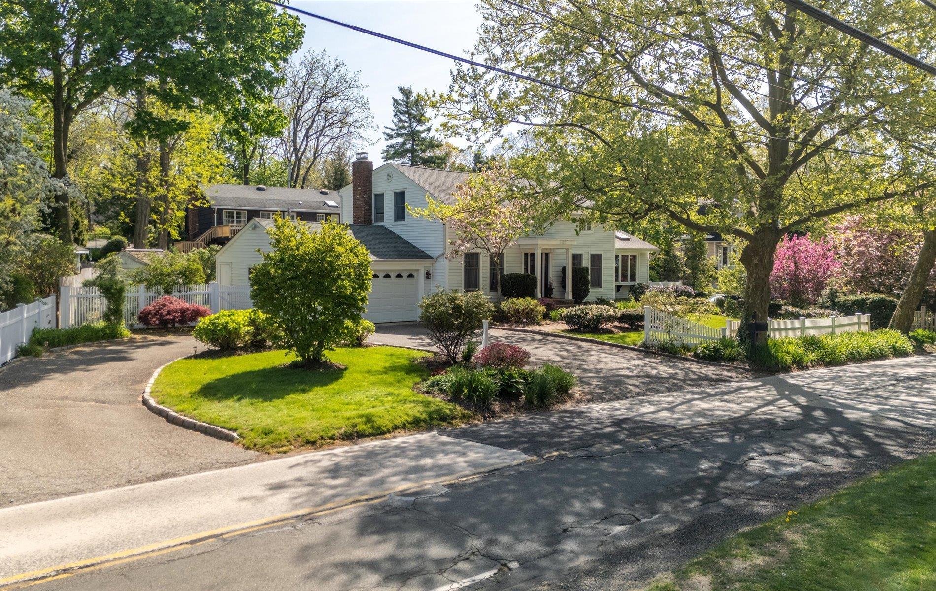 Single Family Prospect  Suffolk County, NY 11721, MLS-851937-3