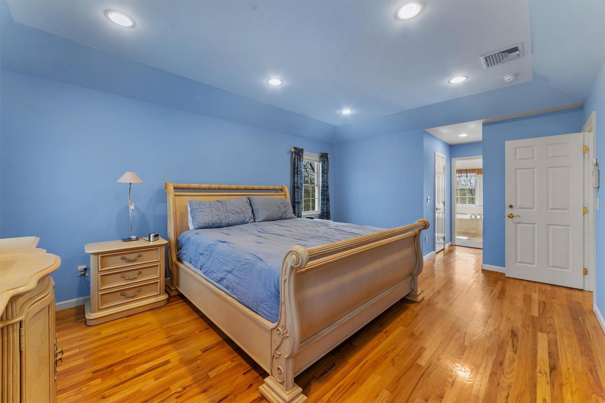 Single Family Sunset  Westchester County, NY 10598, MLS-851938-17