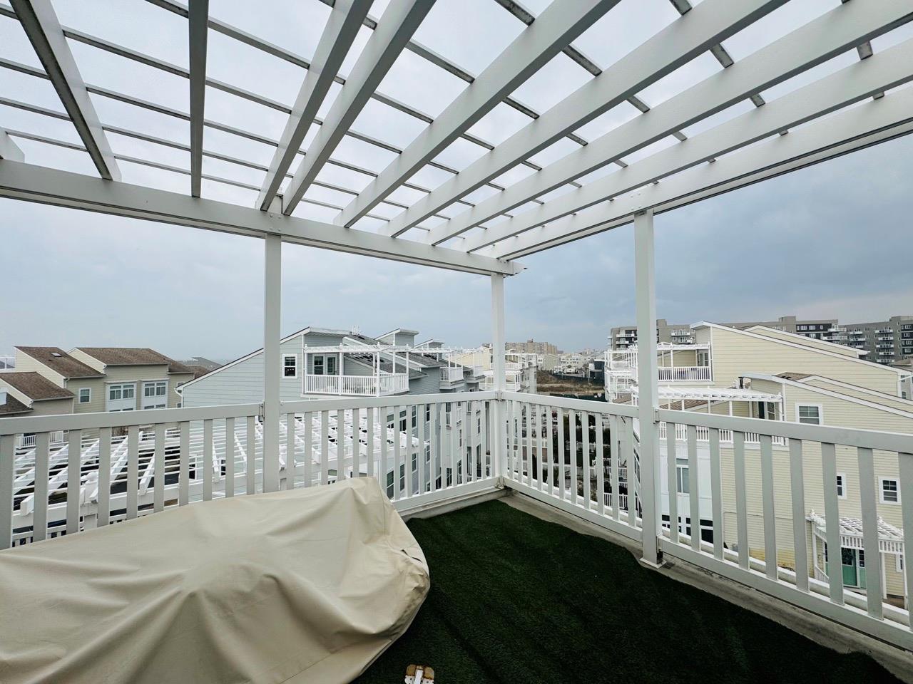 Apartment Seaspray  Queens, NY 11692, MLS-851941-10