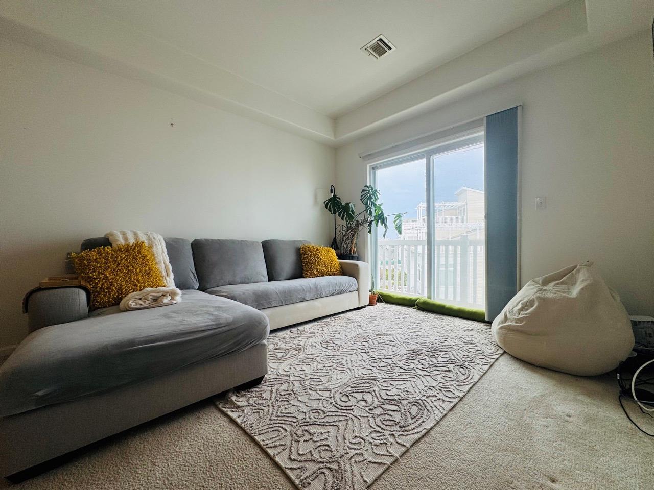 Apartment Seaspray  Queens, NY 11692, MLS-851941-2
