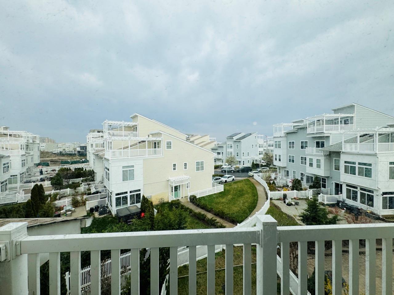Apartment Seaspray  Queens, NY 11692, MLS-851941-9
