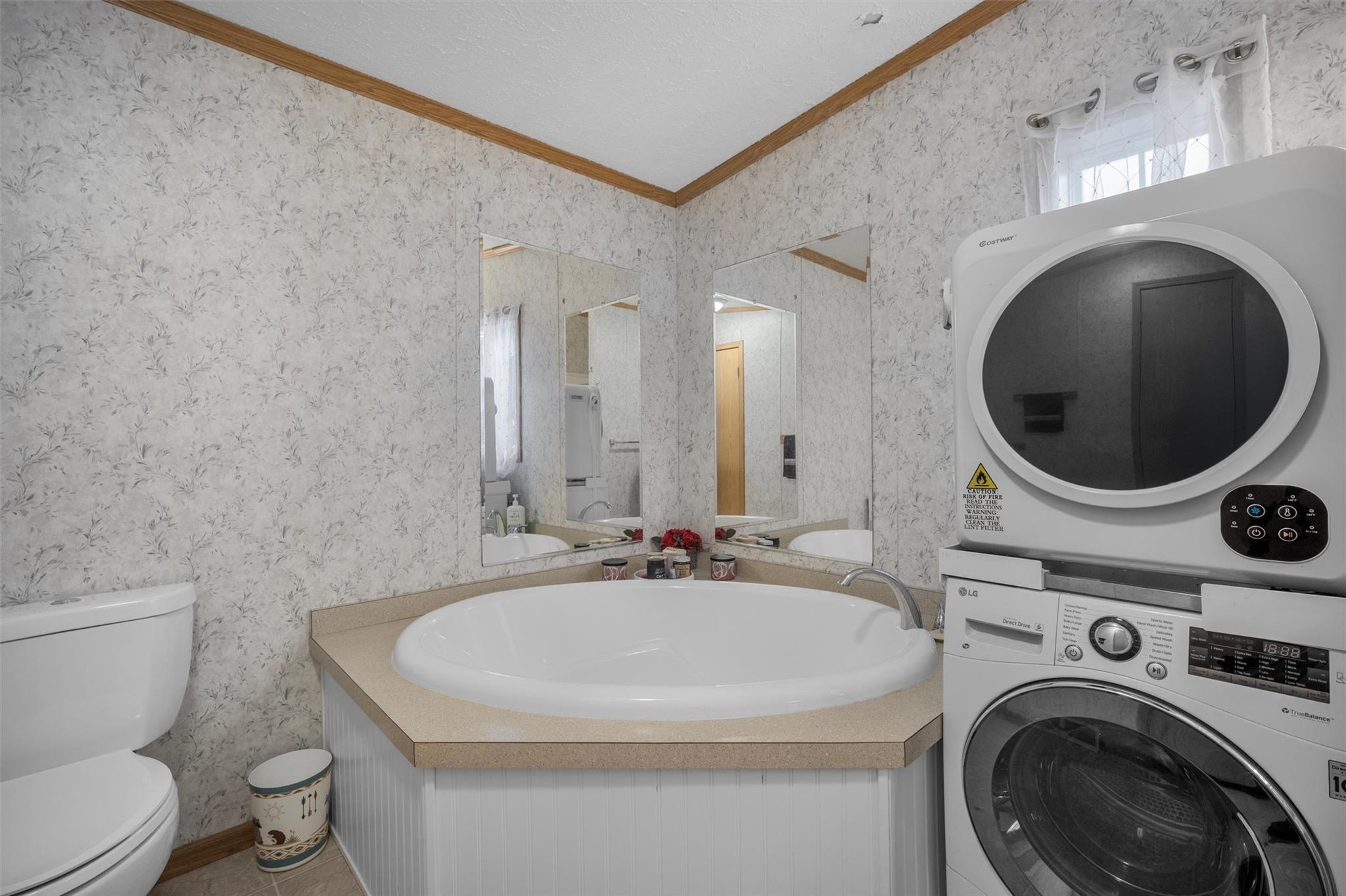 Single Family Locust  Dutchess County, NY 12570, MLS-851946-20